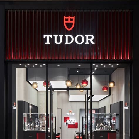 tudor watch dubai mall.